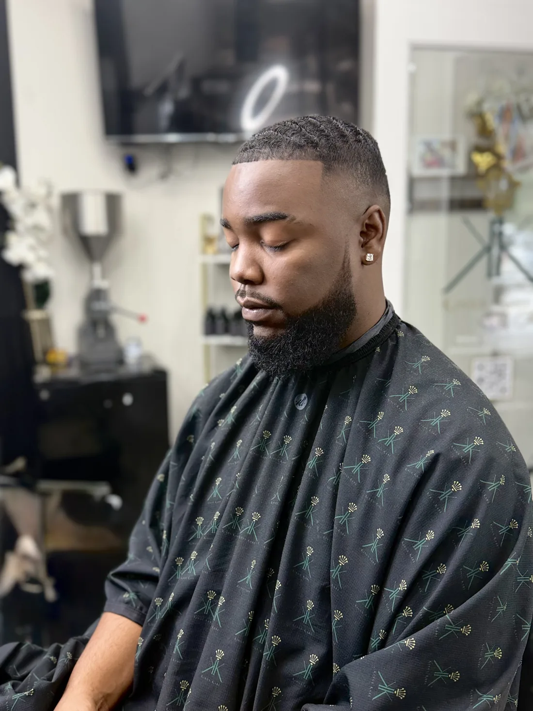 Beard line-up and fade by a master Tampa barber